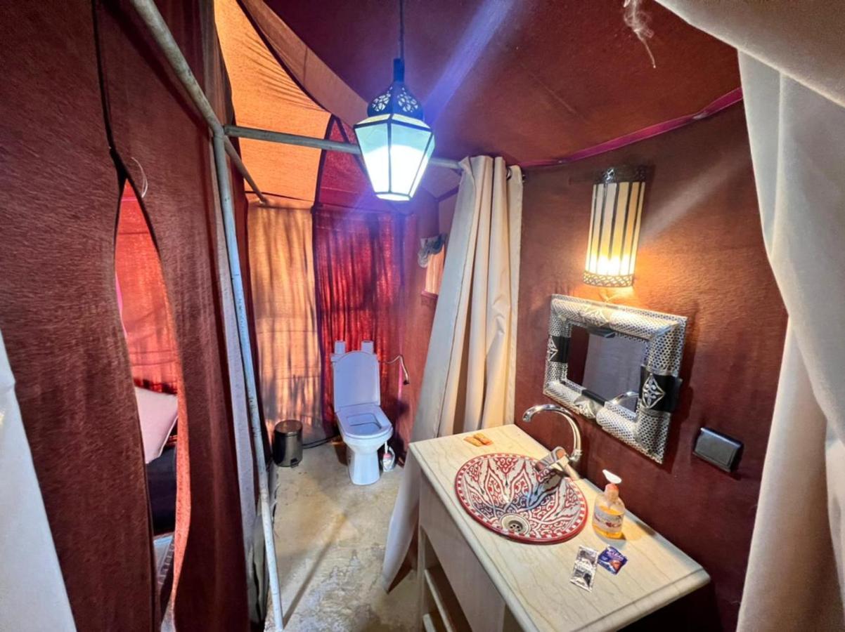 Roses desert camp Merzouga Exterior foto