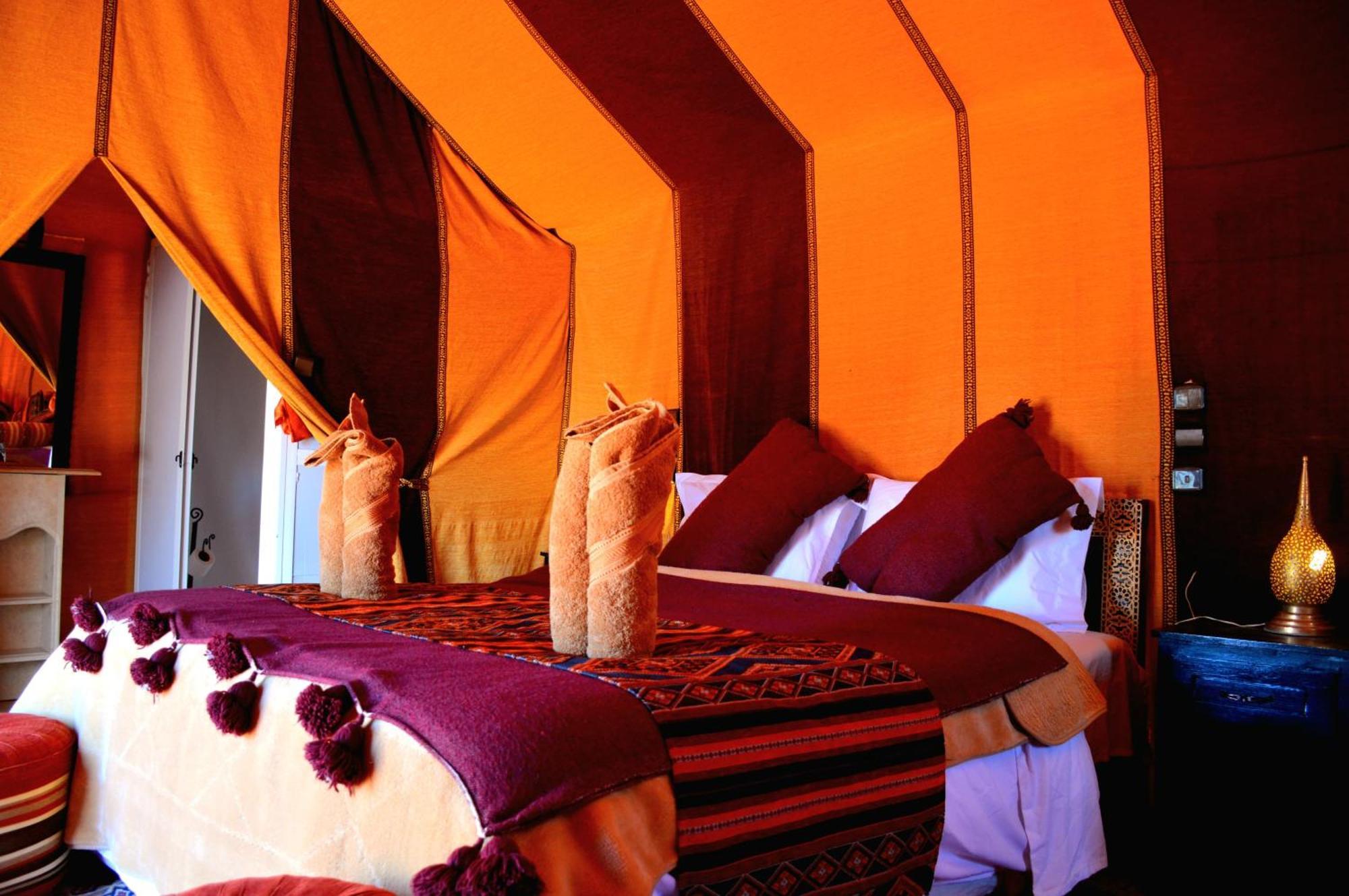 Roses desert camp Merzouga Exterior foto