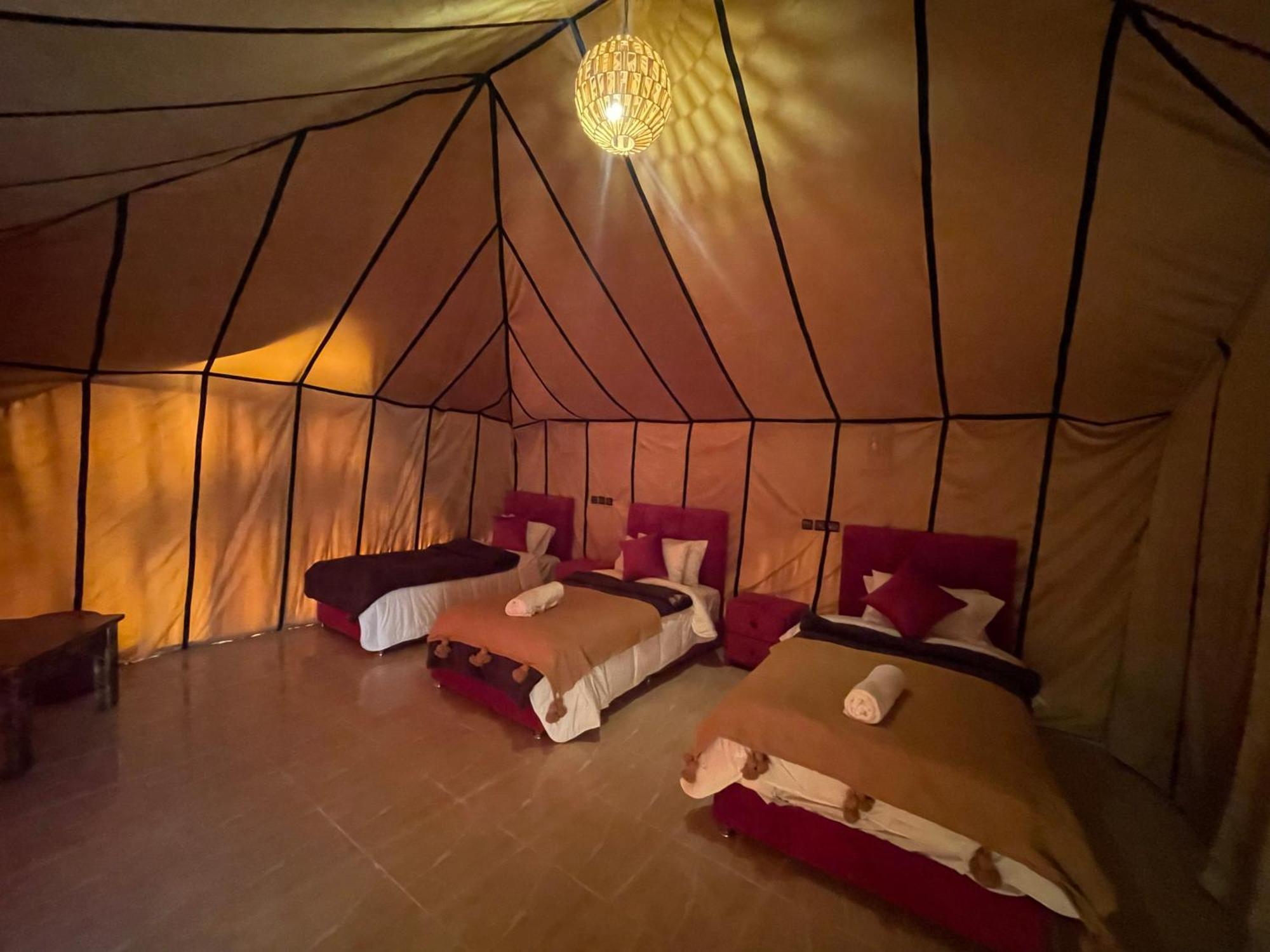 Roses desert camp Merzouga Exterior foto