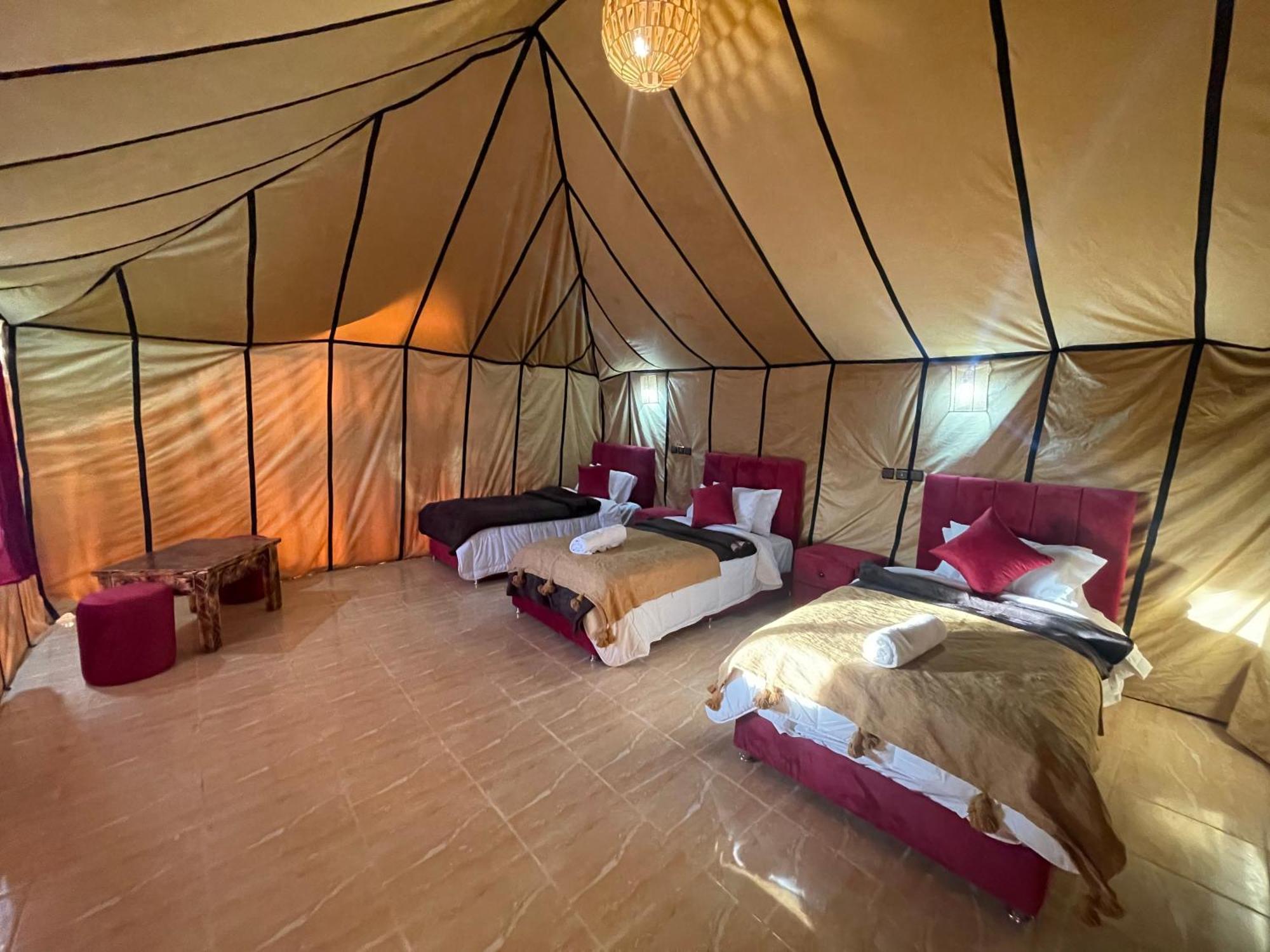 Roses desert camp Merzouga Exterior foto
