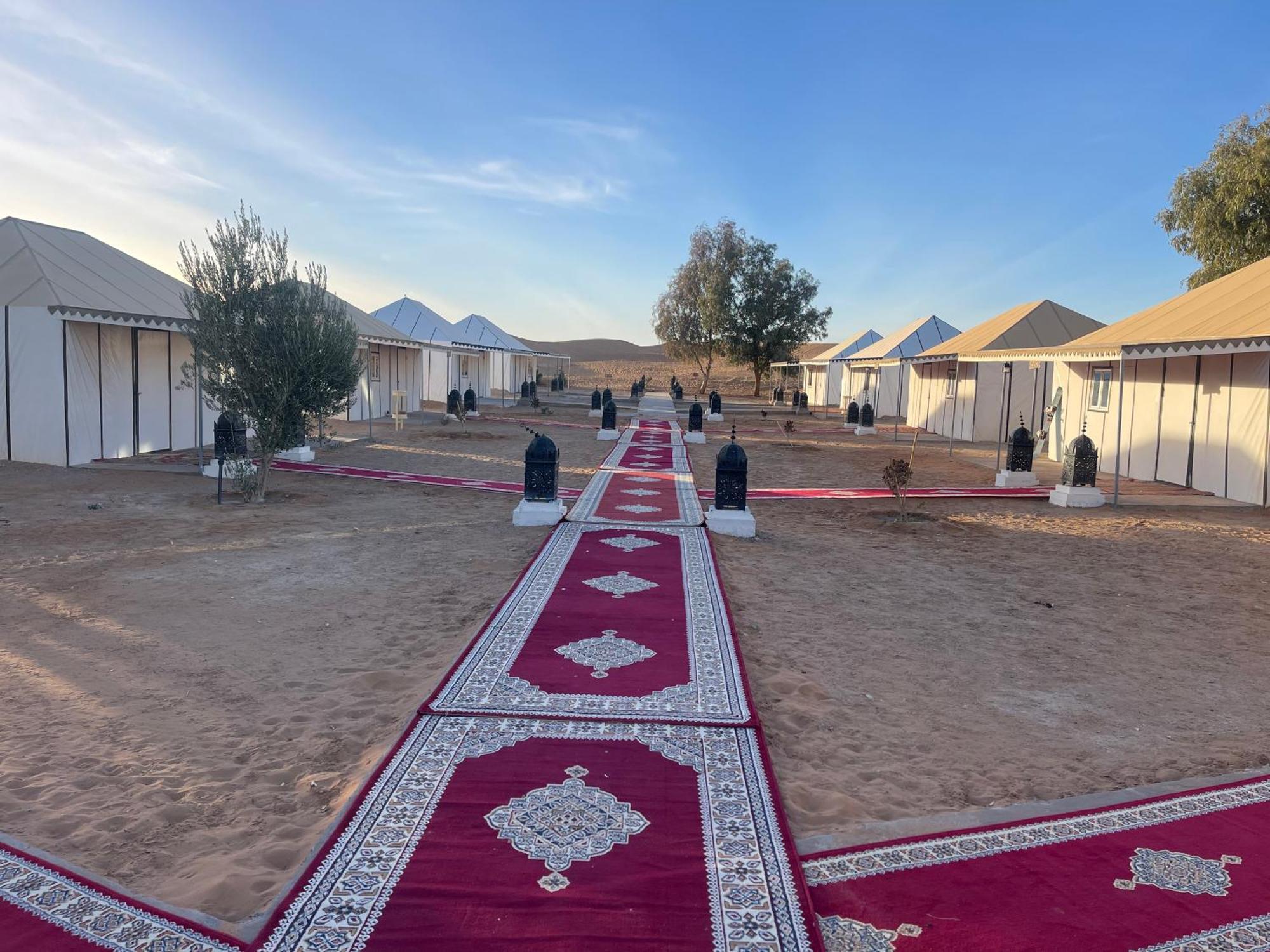 Roses desert camp Merzouga Exterior foto